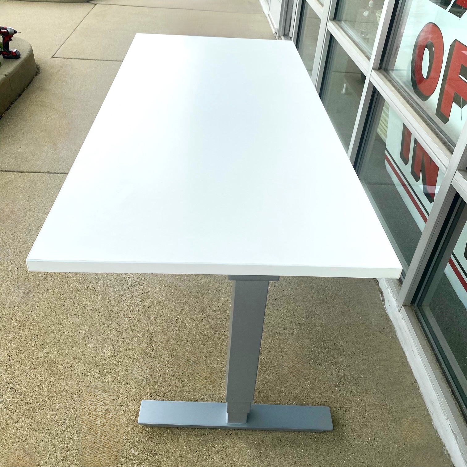 HAWORTH HEIGHT ADJUSTABLE TABLE WITH ELECTRIC BASE, 29x70 - Image 6