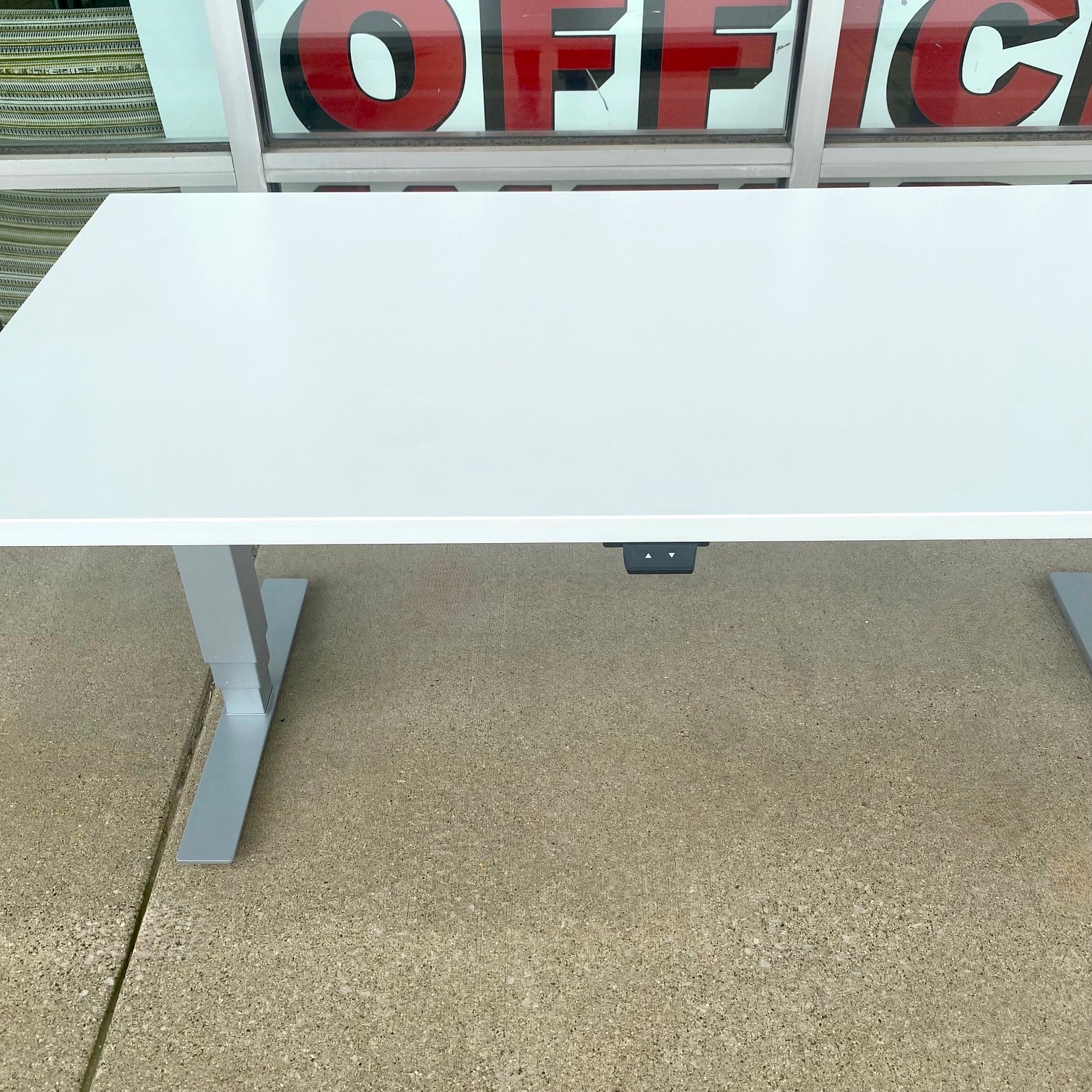 HAWORTH HEIGHT ADJUSTABLE TABLE WITH ELECTRIC BASE, 29x70 - Image 7