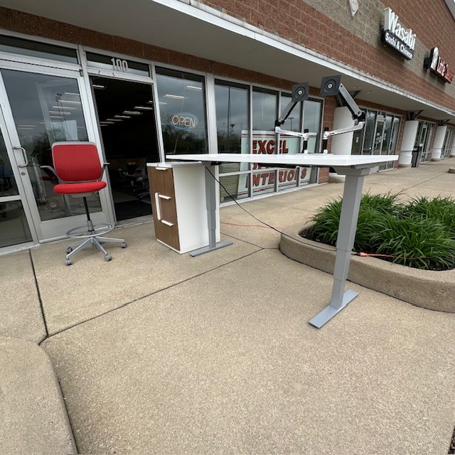 HAWORTH HEIGHT ADJUSTABLE TABLE WITH ELECTRIC BASE, 29x70 - Image 16