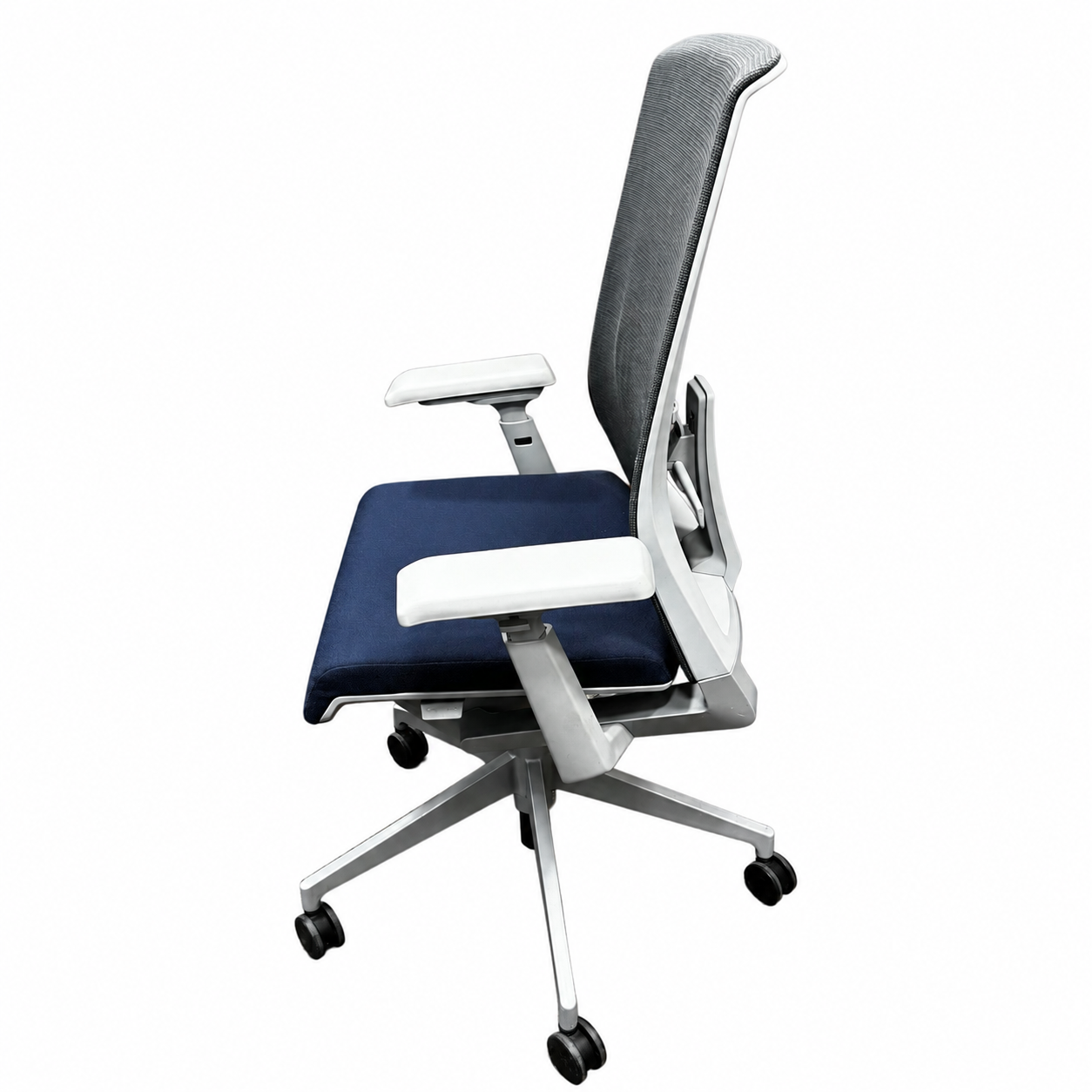 HAWORTH VERY SERIES EXECUTIVE/TASK CHAIR - Image 4