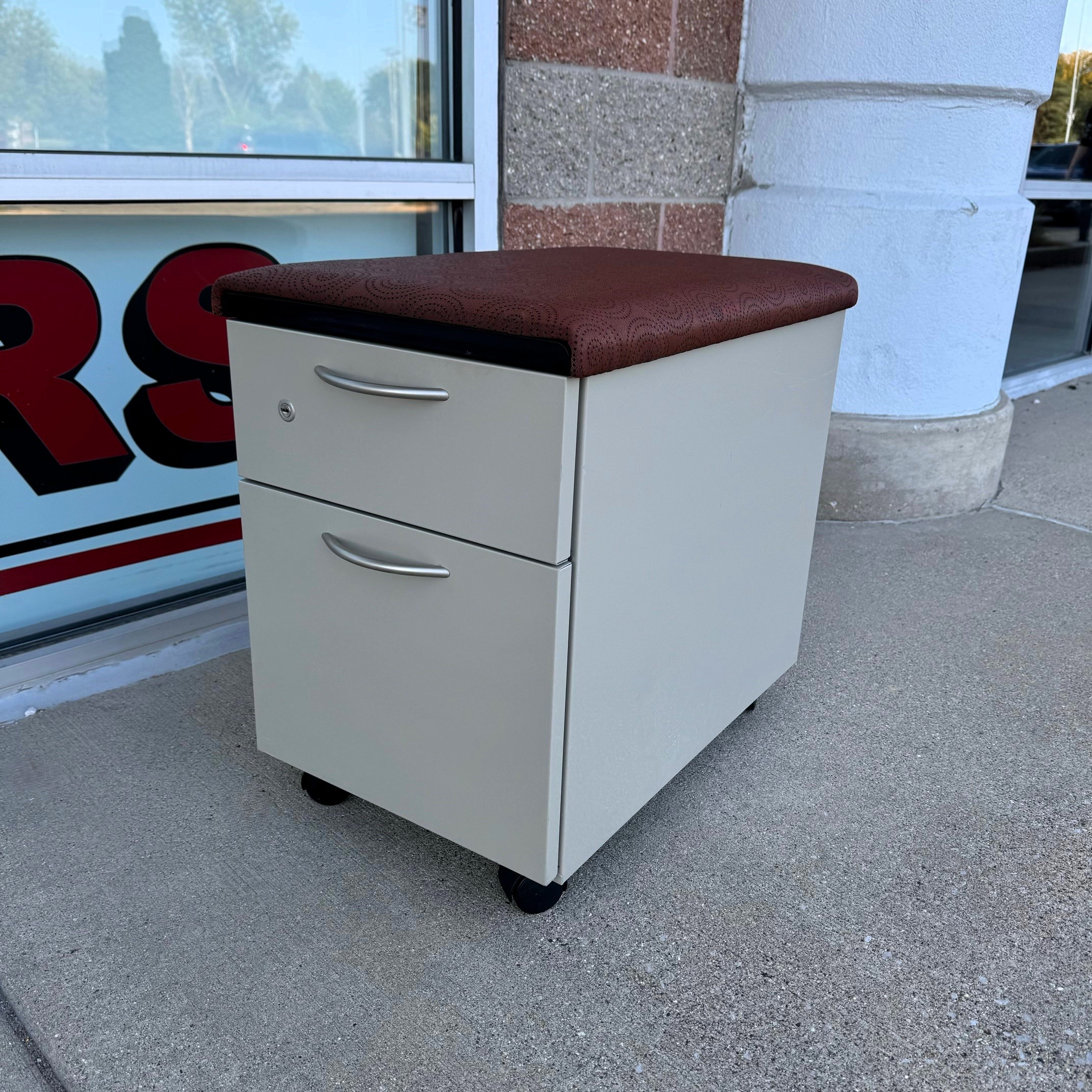 Steelcase Contemporary Box/File Mobile Pedestal