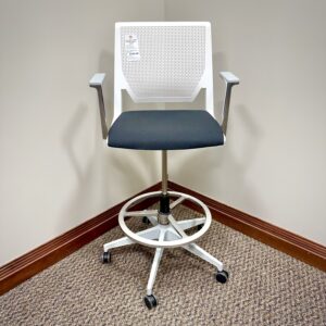 Haworth Very Series Stool Stone Seat