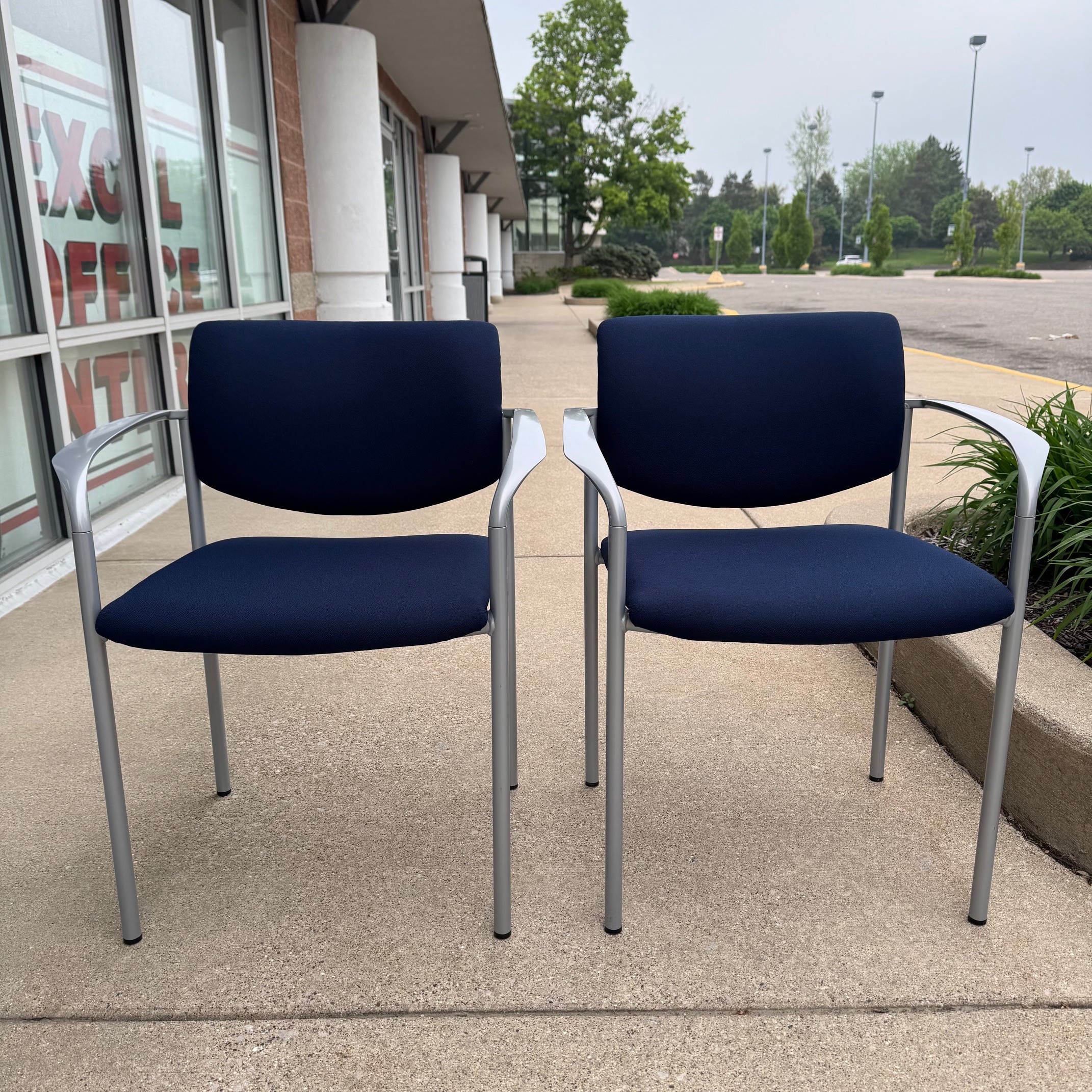 Used Navy Steelcase Player Series Guest Chair