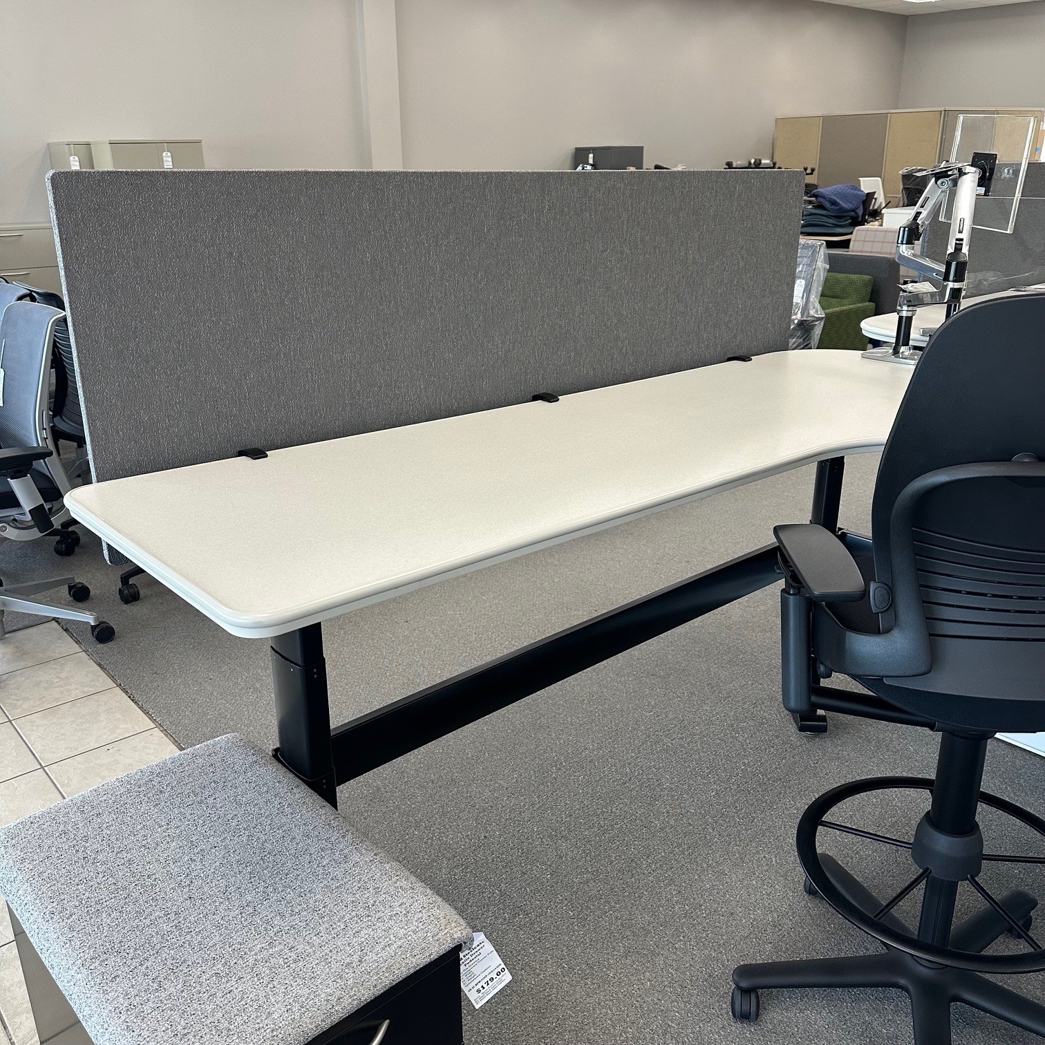24 X 74 Desk-Mounted Privacy Screen