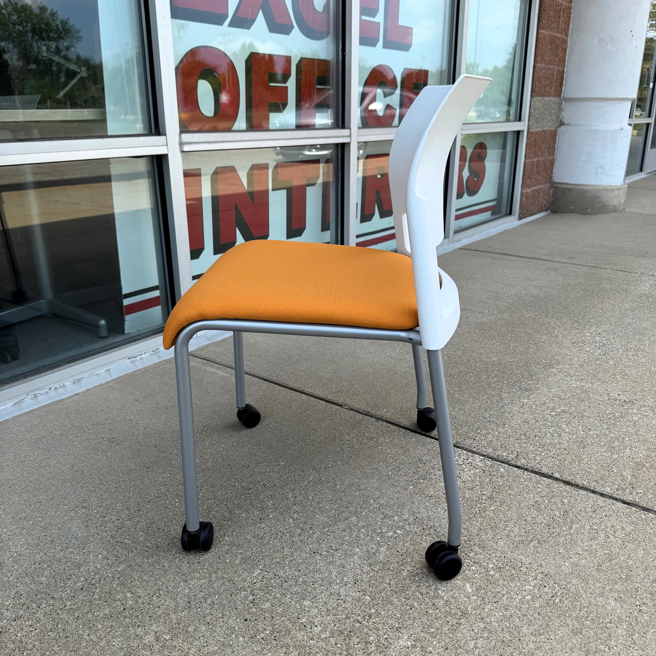 Used OEM Orange Steelcase Move Series Collaborative Chair - Image 7
