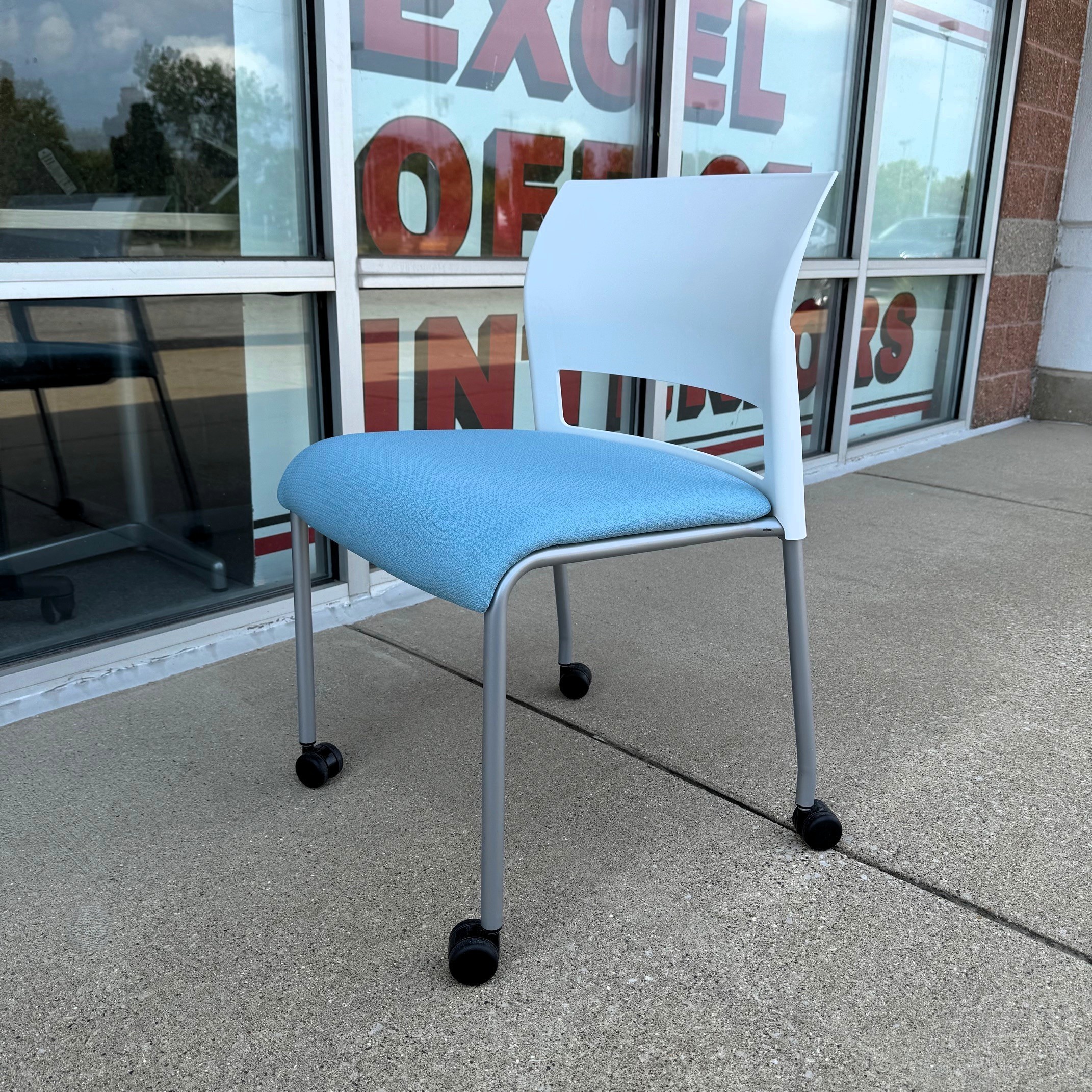 Used Atlantic Blue Steelcase Move Series Collaborative Chair - Image 8