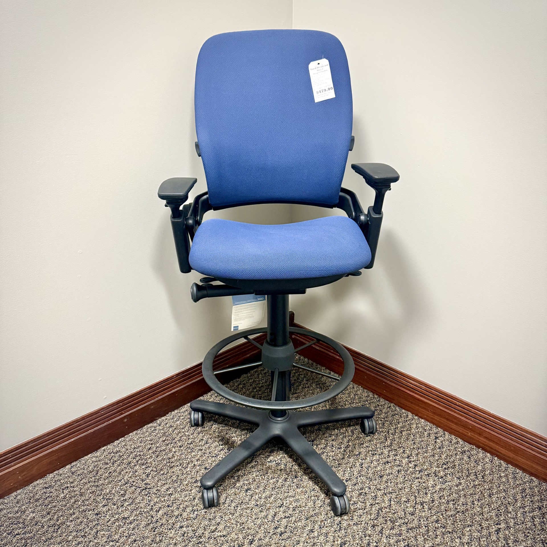 Steelcase Leap V-2 Stool