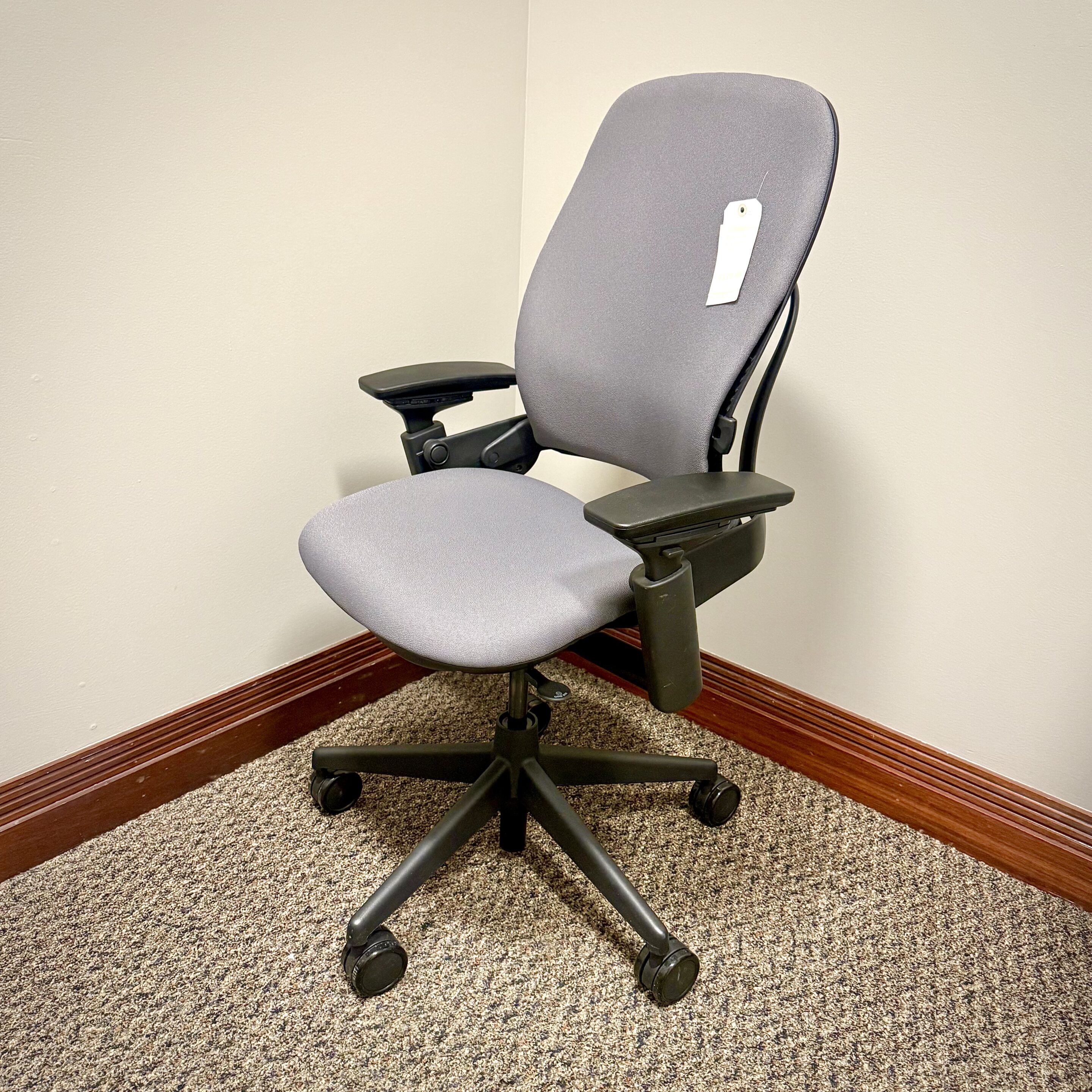 Steelcase Leap V-2 Grey - Image 2