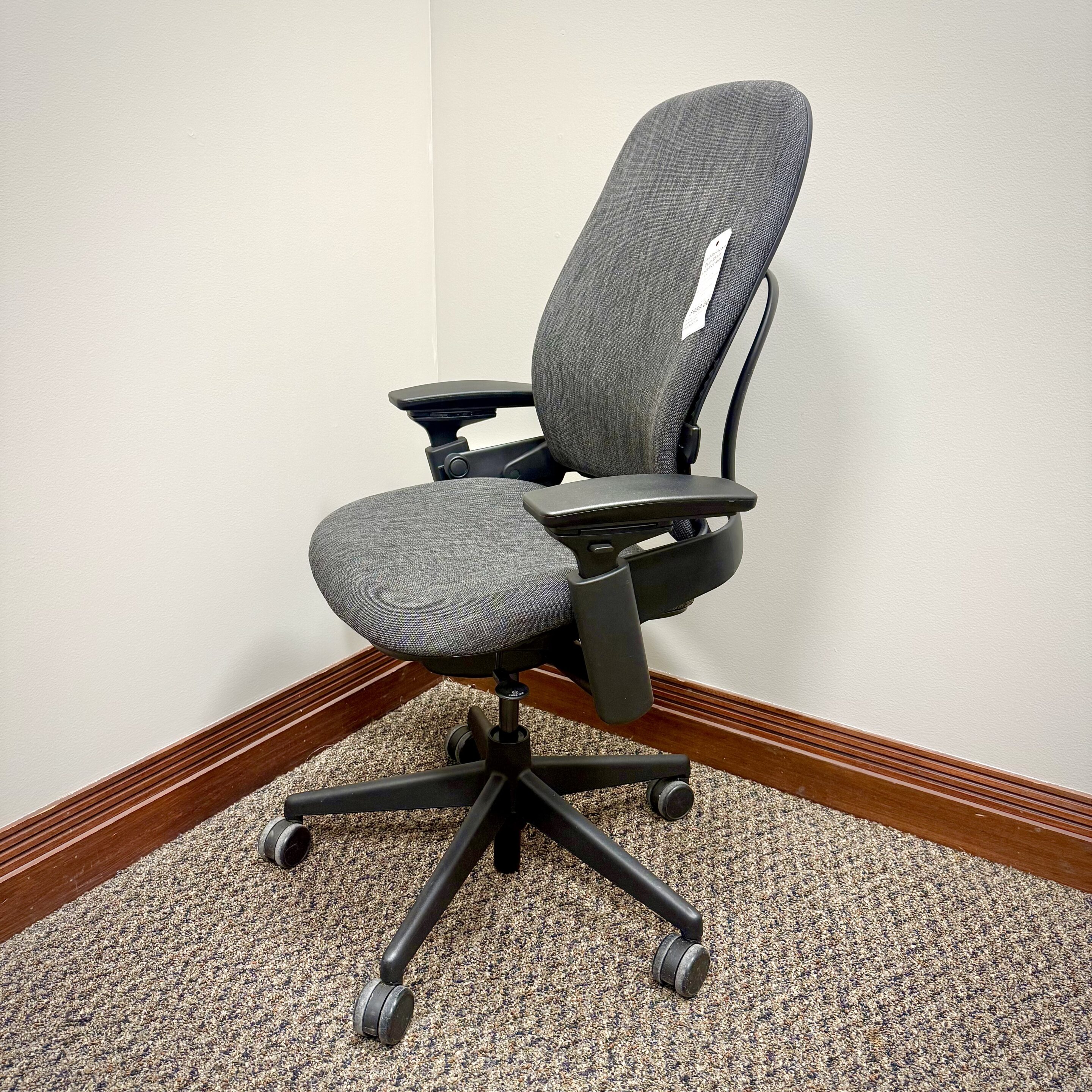 Steelcase Leap V-2 Luzon Black - Image 2