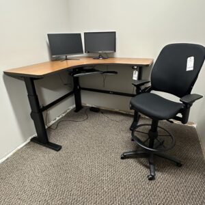 Steelcase Series 5 Adjustable Height Desk L- Shape (Used)